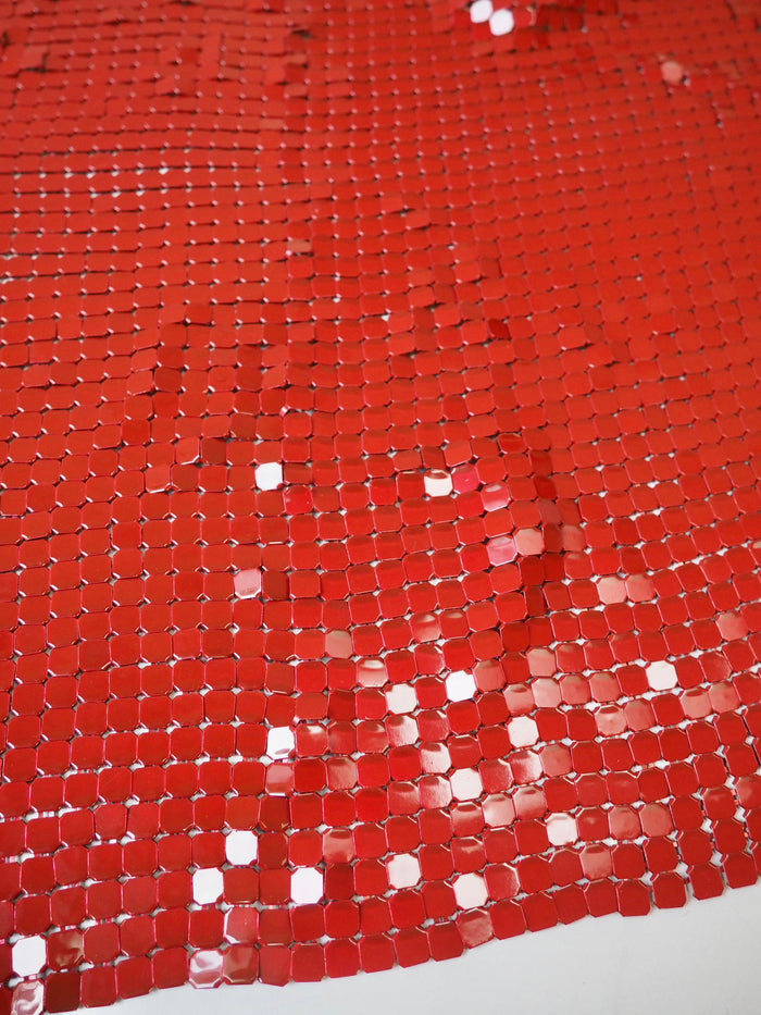 Red Shadow Print Large Chainmail