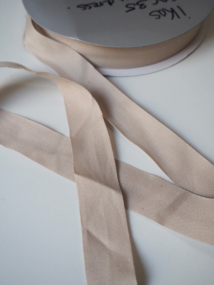 Shindo Beige Herringbone Cotton Tape 25mm