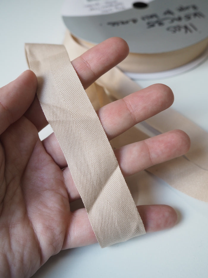 Shindo Beige Herringbone Cotton Tape 25mm