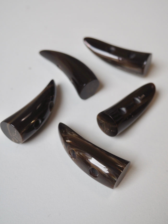 Shiny Brown Horn Duffle Toggle 3.5cm