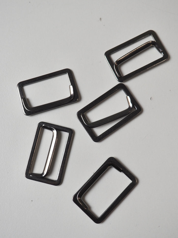 Shiny Gunmetal Tri-Slider 30mm