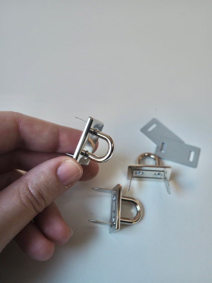 Silver Vertical Loop Strap Attachment