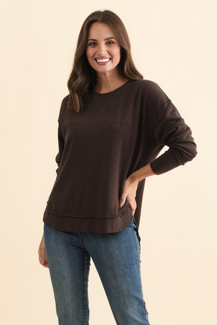 Simplified Chocolate Cotton Crewneck Sweatshirt,Brunette model,alt text|model:MJ