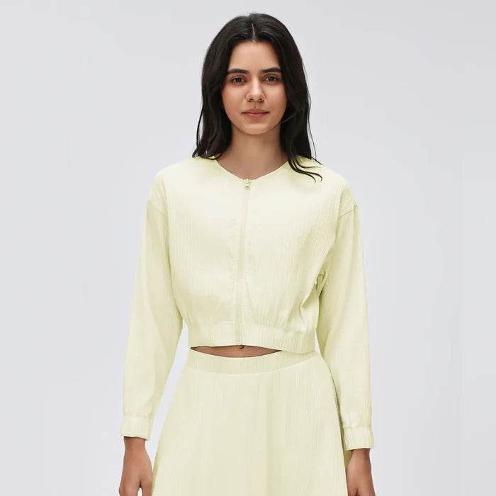SPARK Women's Versatile Cropped Zip Top DQ26022