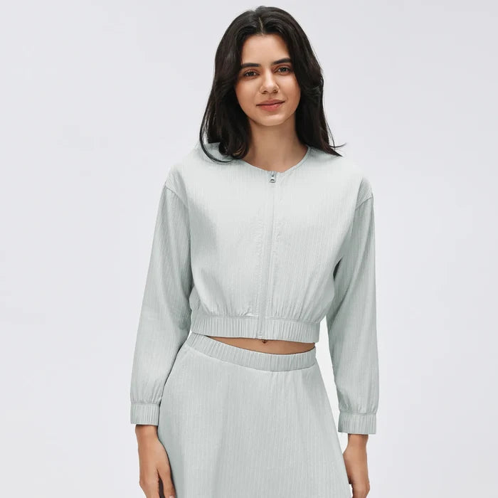 SPARK Women's Versatile Cropped Zip Top DQ26022