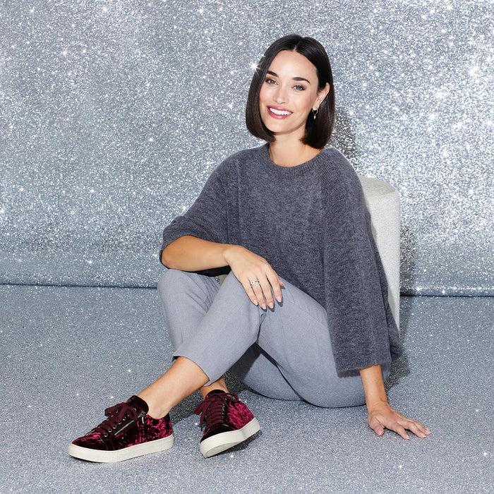 Sprint: Luxe Berry Velvet Shoes Sole Bliss