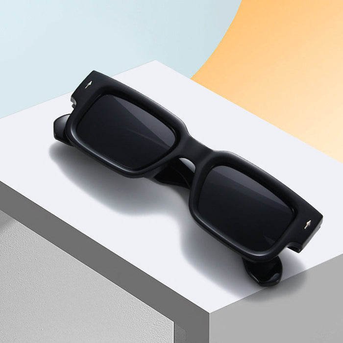 Square Frame Fashion Sunglasses(Free sunglasses bag)