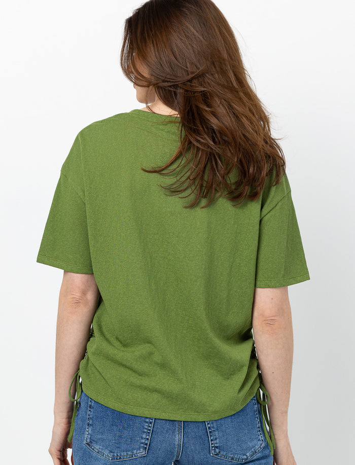 T-shirt à broderie