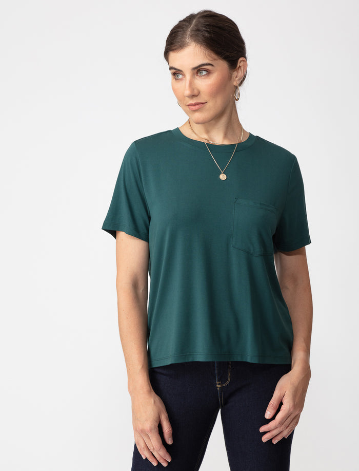 T-shirt uni à poche plaquée