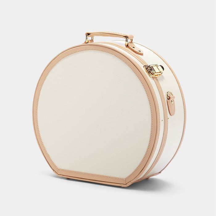 Angled product view of the large hatbox Sweetheart fibreboard suitcase in cream