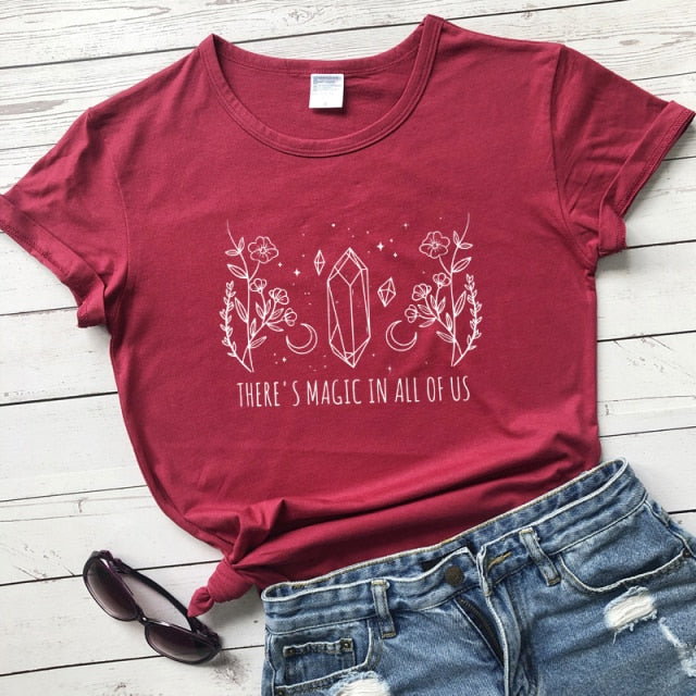burgundy-white text / L