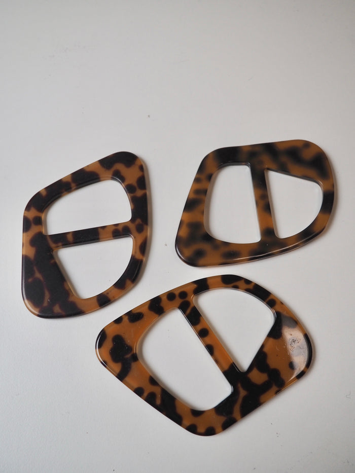 Tortoise Shell Slider 5cm