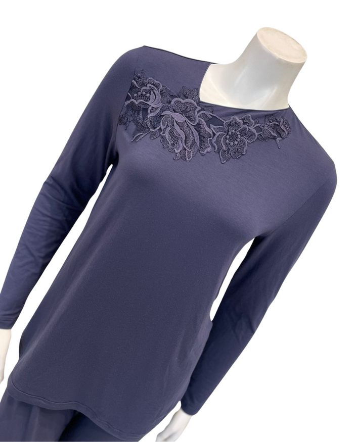 Verdiani 4438 Navy Slanted V Lace Applique Modal Pajamas Set Myselflingerie.com