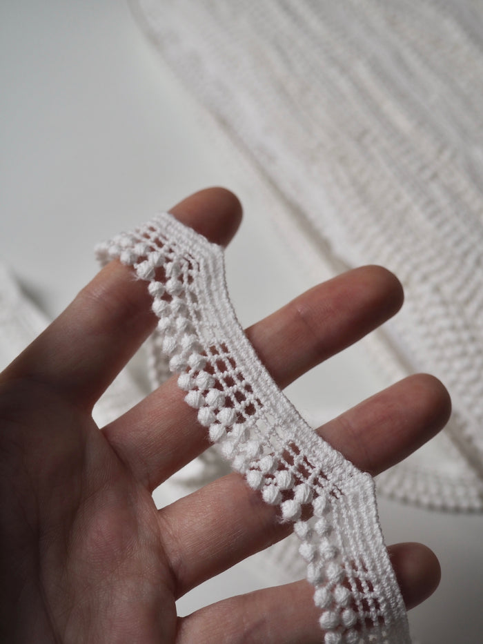 White Cotton Scallop Dot Lace Trim 16mm