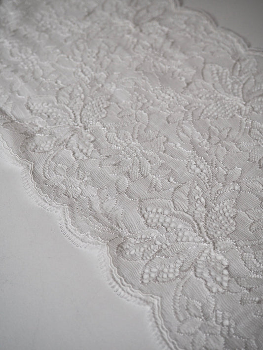White Stretch Flower Meadow Scallop Lace Trim 19.5cm