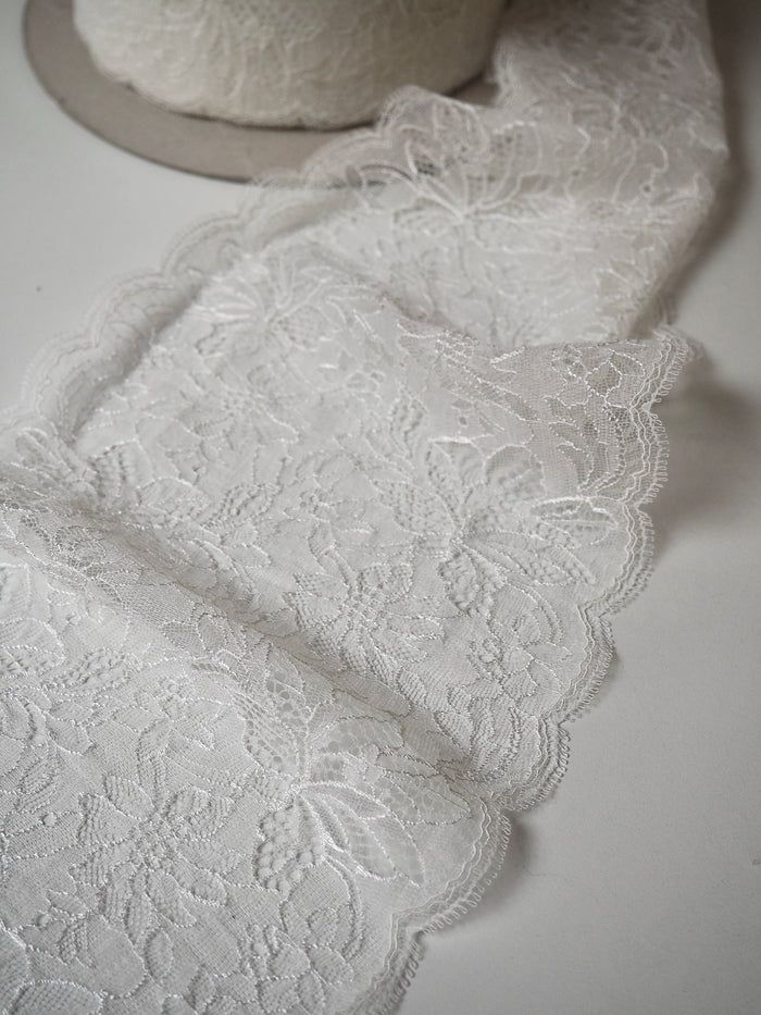 White Stretch Flower Meadow Scallop Lace Trim 19.5cm
