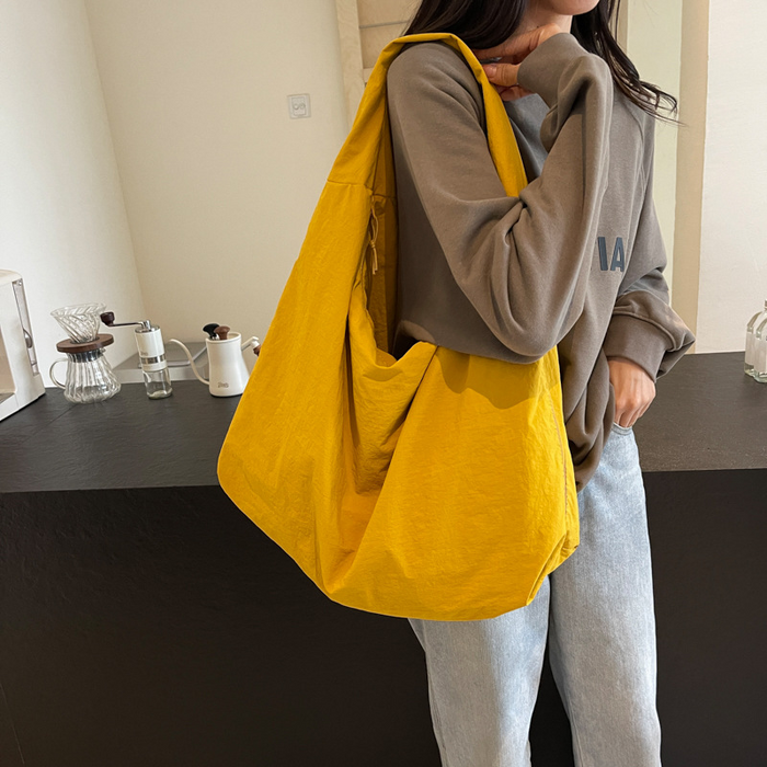 Women's Solid Color Textured Draped Tote Bag