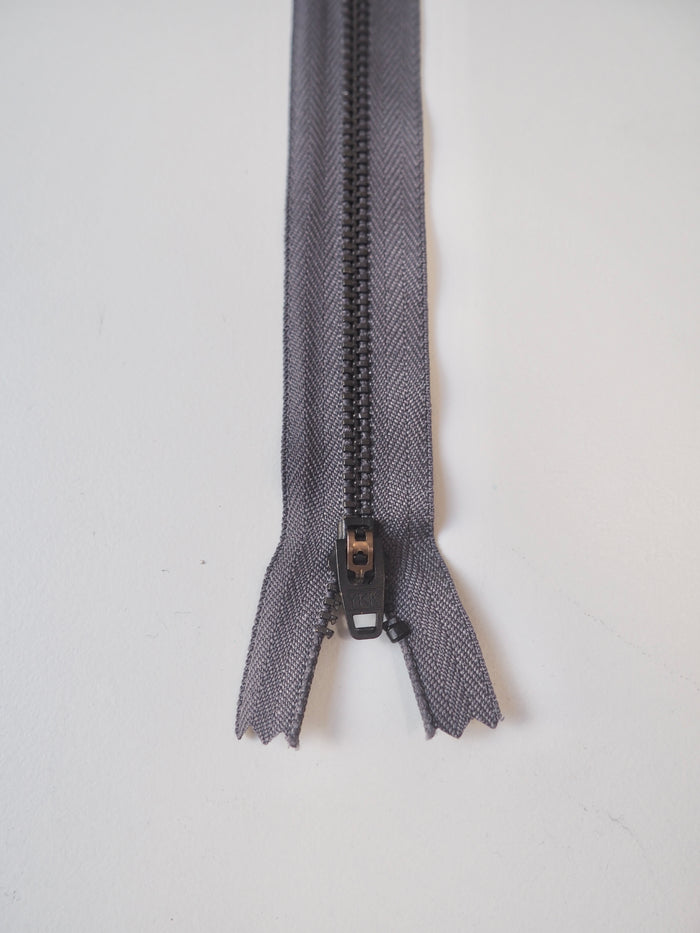 YKK 16cm/6in Narrow Metal Teeth Jeans Zips