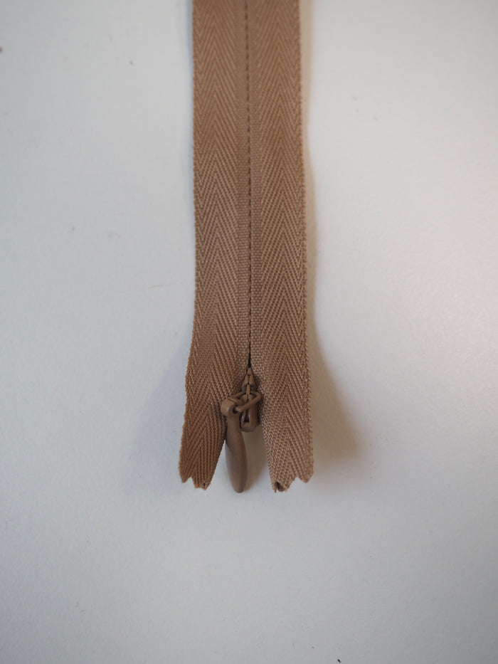 YKK 17cm/6.5inch Invisible Zips