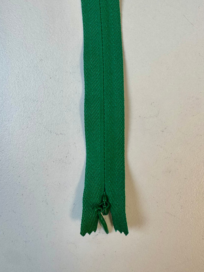 YKK 17cm/6.5inch Invisible Zips